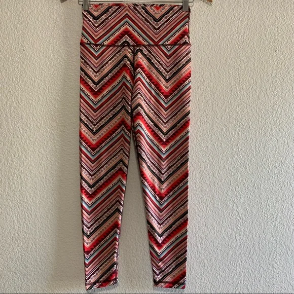 Aerie Chill, Play, Move Chevron Leggings - Picture 2 of 7